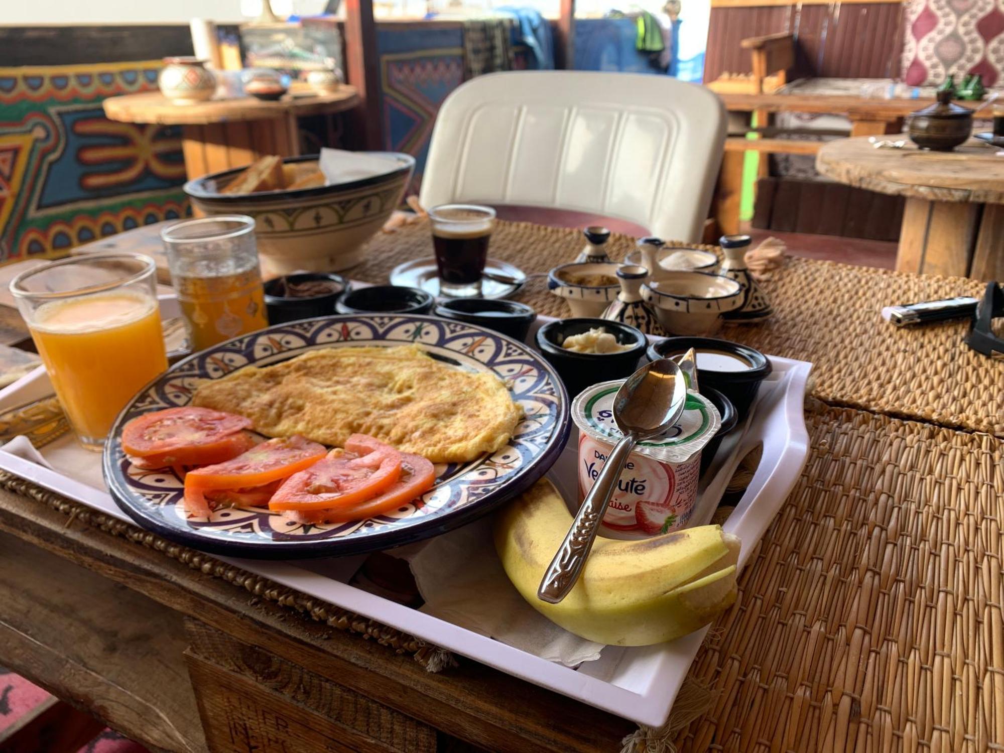 Mabidi Surf Taghazout Hostel ภายนอก รูปภาพ