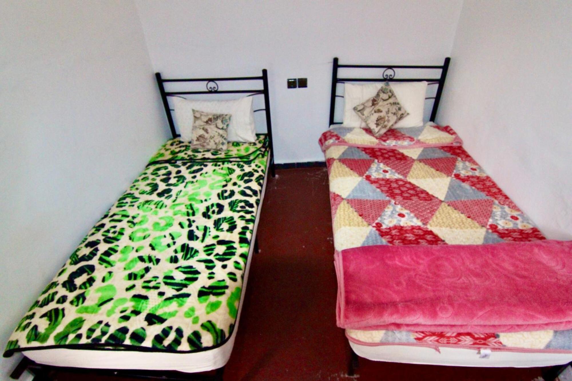Mabidi Surf Taghazout Hostel ภายนอก รูปภาพ
