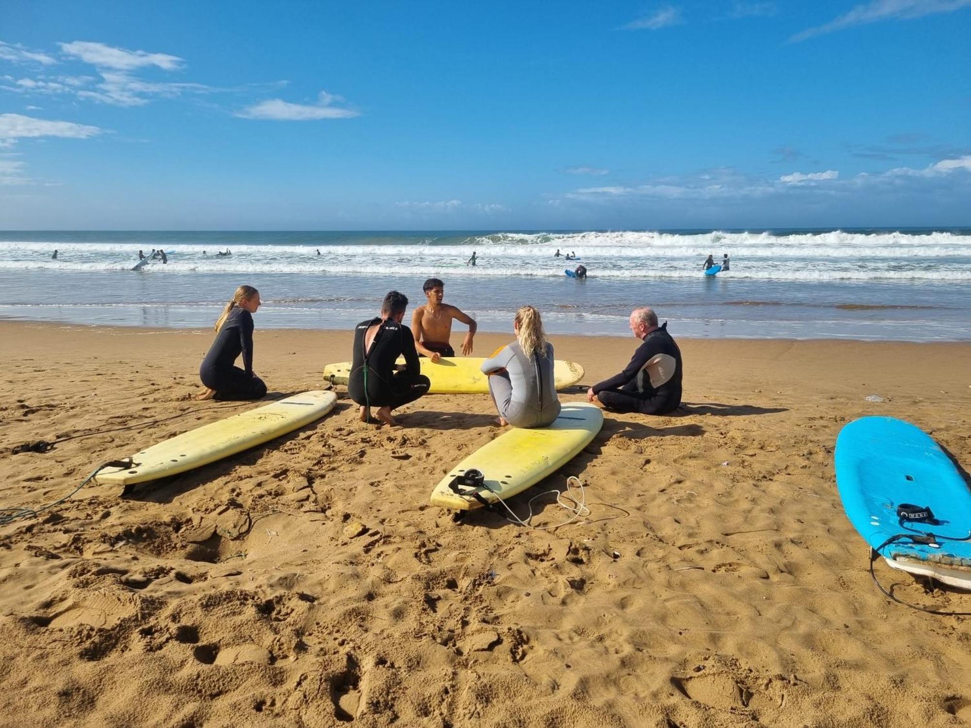 Mabidi Surf Taghazout Hostel ภายนอก รูปภาพ