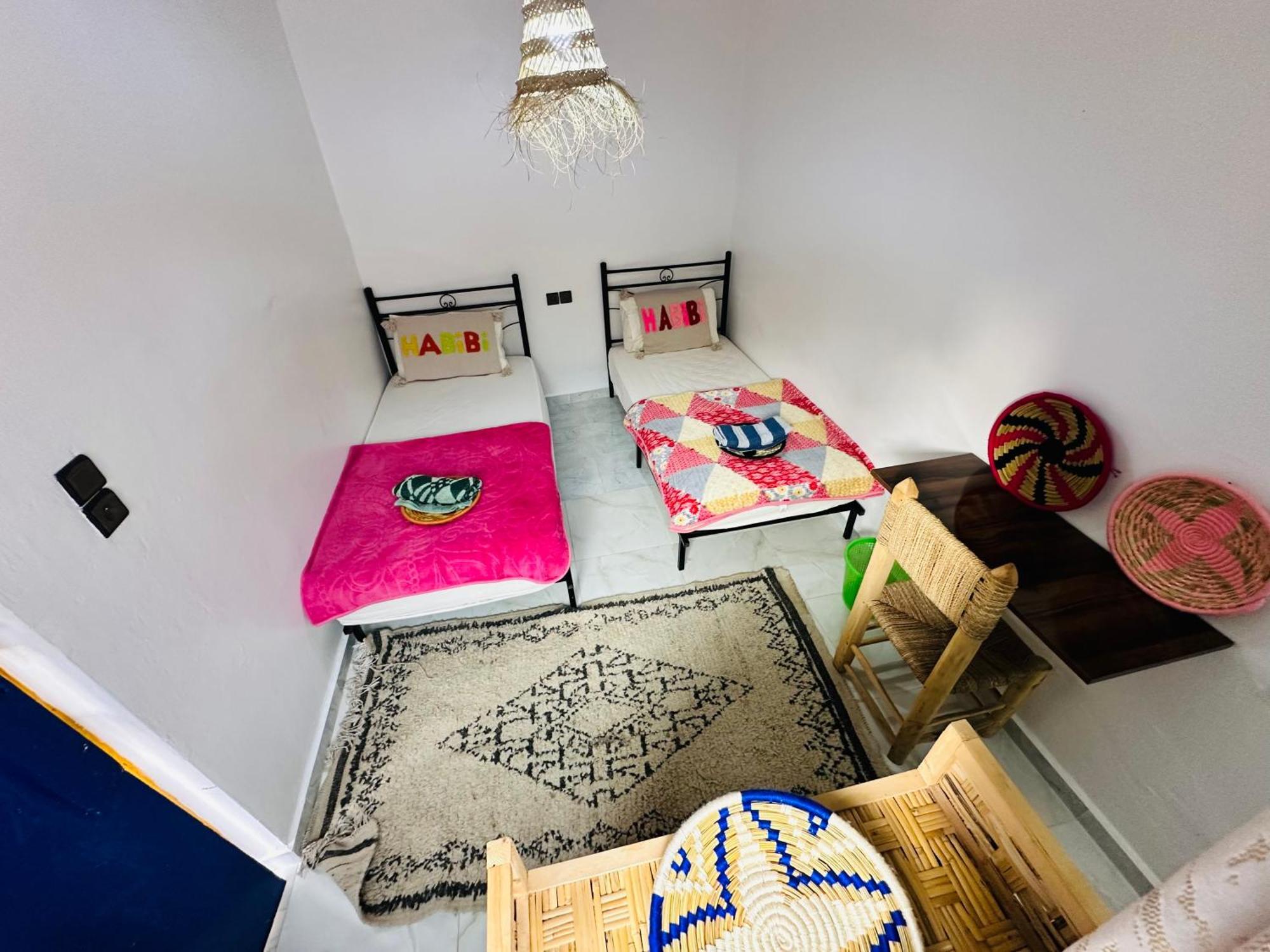 Mabidi Surf Taghazout Hostel ภายนอก รูปภาพ